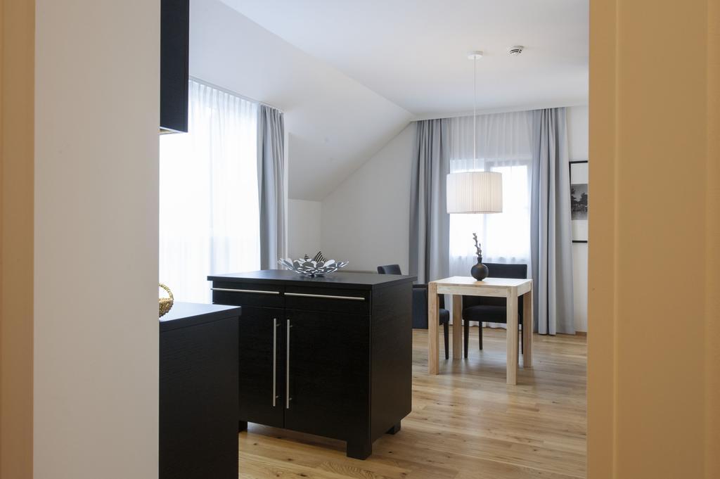Boutique Hotel Aichinger Nussdorf am Attersee Room photo